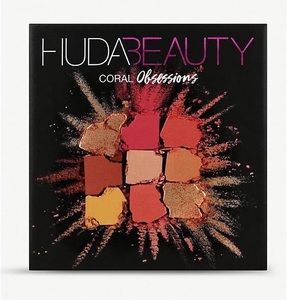 Huda Beauty Eyeshadow Pallet